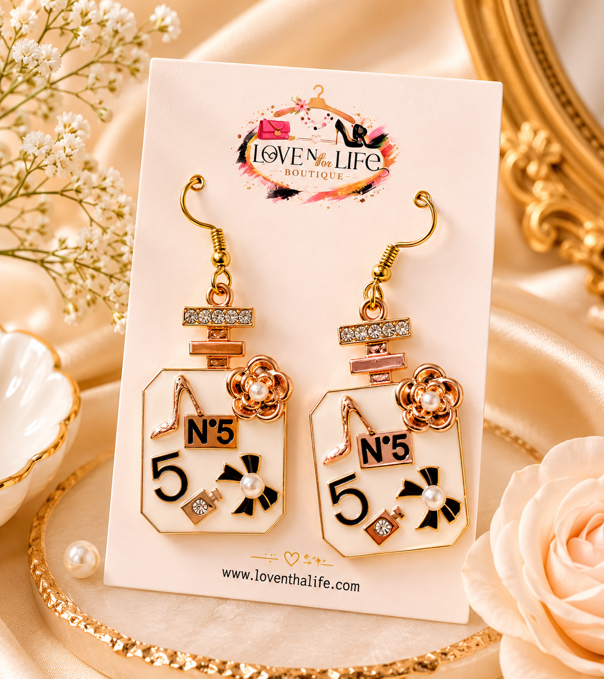 Dangle earrings