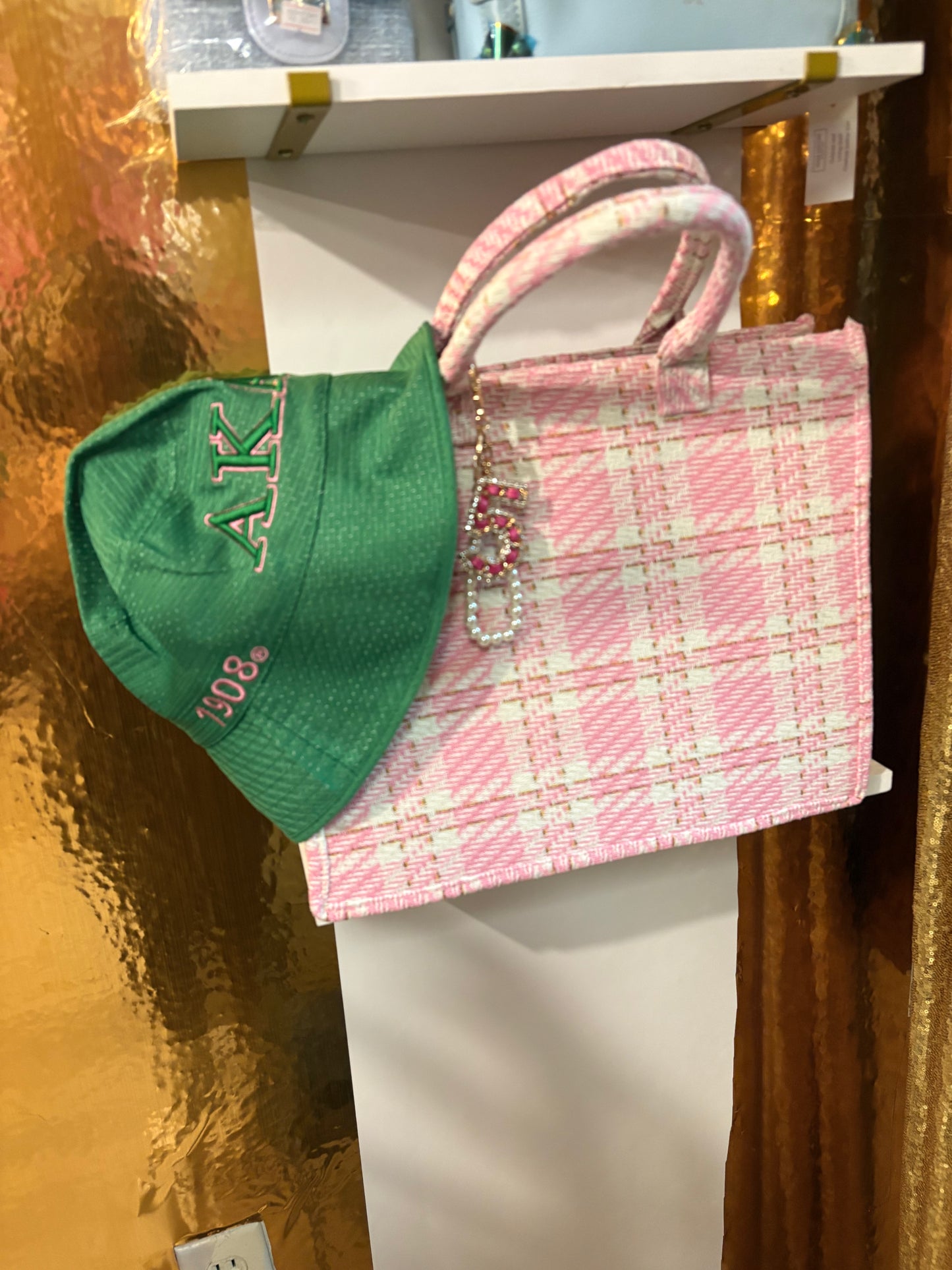 Pink & Green Ladies !