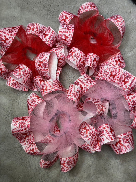 Holiday Ruffle Anklets!